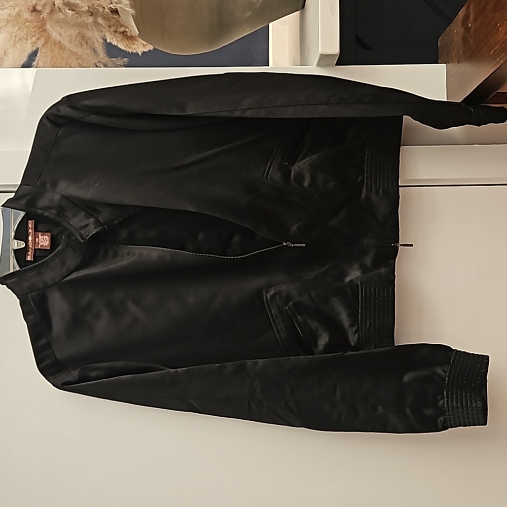 bandolino shiny black jacket size 12 comfortable full front zipper